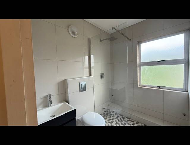 3 BEDROOM APARTMENT FOR SALE IN MORNINGSIDE